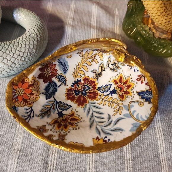 Other - DECOUPAGE FALL FLOWERS ON A CLAM SHELL